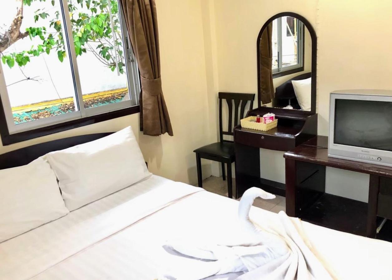 Hotel Golden Bee PhiPhi Exterior foto